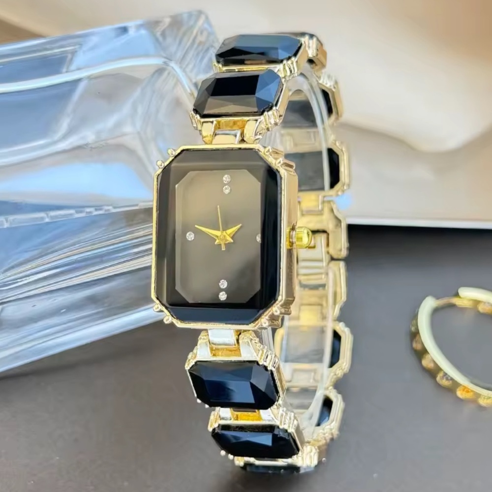 Vintage Classic Black and Gold Women's Watch